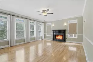 4343 Clairesbrook Ln, Acworth, GA 30101 - Photo 5