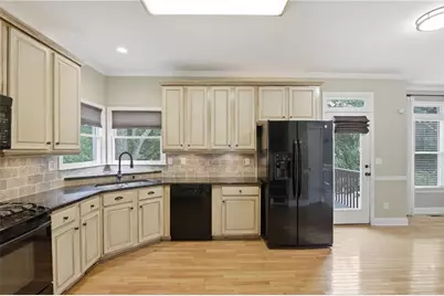 4343 Clairesbrook Lane, Acworth, GA 30101 - Photo 25
