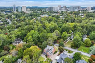 369 Pine Tree Dr NE, Atlanta, GA 30305 - Photo 5
