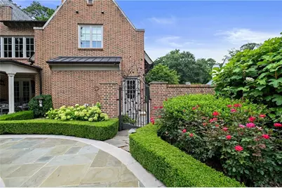 369 Pine Tree Drive NE, Atlanta, GA 30305 - Photo 121
