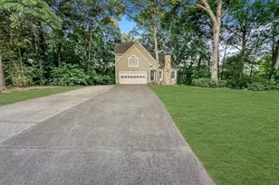 199 Amberidge Dr NW, Cartersville, GA 30121 - Photo 1