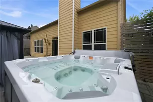 2087 Hatteras Way NW, Atlanta, GA 30318 - Photo 35