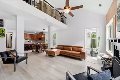 2087 Hatteras Way NW, Atlanta, GA 30318 - Photo 9