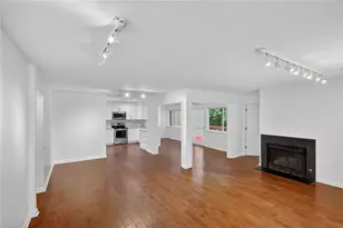 56 Dunwoody Springs Dr, Atlanta, GA 30328 - Photo 5