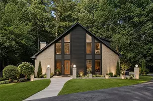 1605 St Tropez Way, Atlanta, GA 30350 - Photo 3