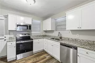 2096 Dellwood Pl, Decatur, GA 30032 - Photo 11