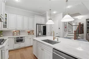 5925 Overlook Club Cir, Suwanee, GA 30024 - Photo 11