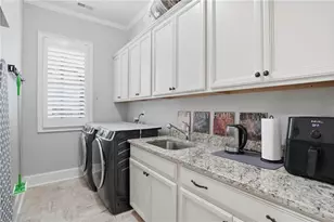5925 Overlook Club Cir, Suwanee, GA 30024 - Photo 27