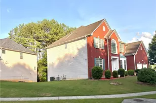 385 Simonton Crest Dr, Lawrenceville, GA 30045 - Photo 3