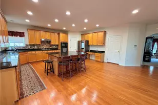 385 Simonton Crest Dr, Lawrenceville, GA 30045 - Photo 7