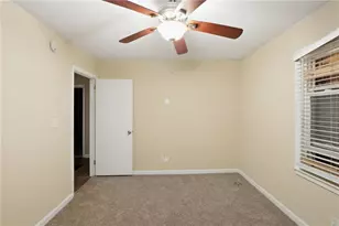 1877 Selwyn Dr, Decatur, GA 30035 - Photo 15