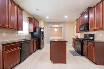 4276 Shamrock Drive, Atlanta, GA 30349 - Photo 5