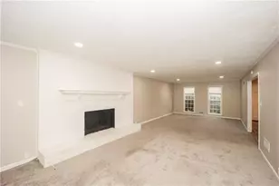 535 Westbridge Dr, Fayetteville, GA 30214 - Photo 5
