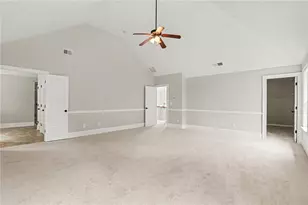 7985 Snapwell Dr, Fairburn, GA 30213 - Photo 13