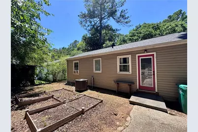 621 Rufus Henderson Drive, Scottdale, GA 30079 - Photo 17