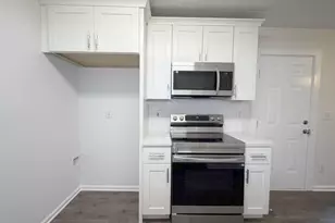 711 Cloverdale Dr, Monroe, GA 30656 - Photo 7