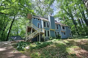 495 Nottingham Dr, Marietta, GA 30066 - Photo 1