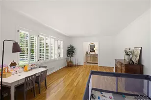 6651 Castleton Dr, Atlanta, GA 30328 - Photo 9