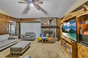 6238 Forrest Ave, Union City, GA 30291 - Photo 9