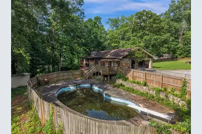 6238 Forrest Avenue, Union City, GA 30291 - Photo 37