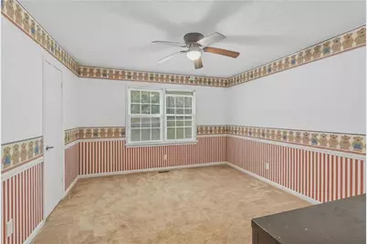 6238 Forrest Avenue, Union City, GA 30291 - Photo 17