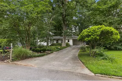 2478 Tanglewood Road, Decatur, GA 30033 - Photo 5