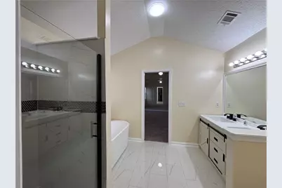 3819 Wheaton Court, Snellville, GA 30039 - Photo 19
