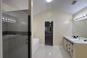 3819 Wheaton Ct, Snellville, GA 30039 - Photo 19