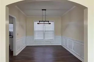 3819 Wheaton Ct, Snellville, GA 30039 - Photo 3