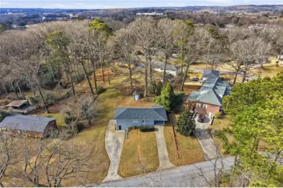 2467 Elmwood Circle SE, Atlanta, GA 30339 - Photo 7