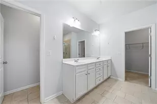 2640 Ogden Trl, Buford, GA 30519 - Photo 27
