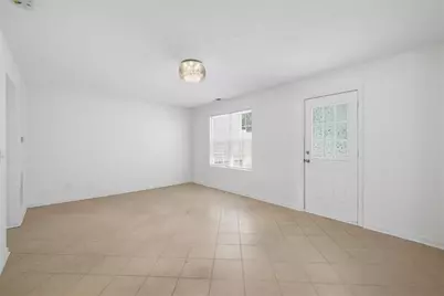 1324 Hollenbeck Lane, Riverdale, GA 30296 - Photo 11