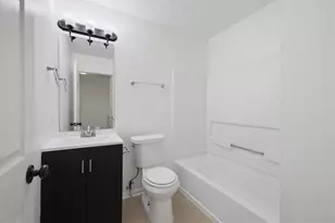 1324 Hollenbeck Ln, Riverdale, GA 30296 - Photo 17