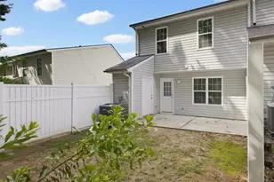 1324 Hollenbeck Ln, Riverdale, GA 30296 - Photo 21