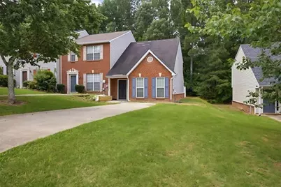 1324 Hollenbeck Lane, Riverdale, GA 30296 - Photo 3