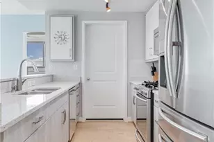3338 Peachtree Rd, Atlanta, GA 30326 - Photo 9
