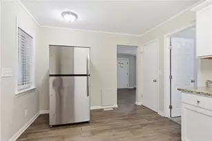 2881 Treadway Dr, Decatur, GA 30034 - Photo 17