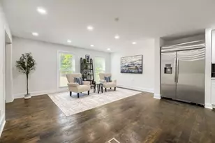 2368 Fenhurst Pl, Dunwoody, GA 30338 - Photo 3