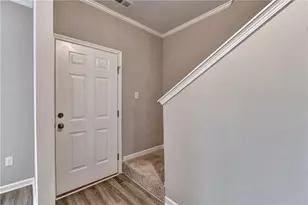 2802 Laurel Ridge Cir, Atlanta, GA 30344 - Photo 7