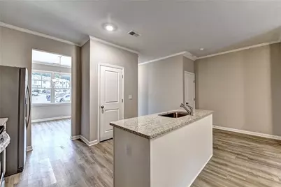 2802 Laurel Ridge Circle, Atlanta, GA 30344 - Photo 31