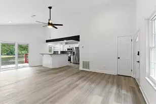 2865 Landington Way, Duluth, GA 30096 - Photo 7
