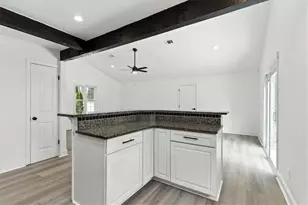 2865 Landington Way, Duluth, GA 30096 - Photo 13