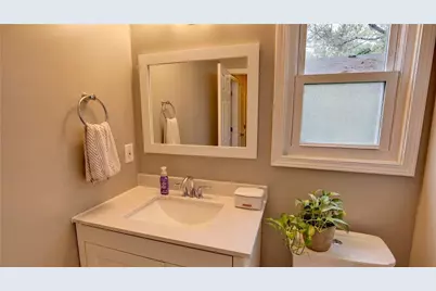 4807 Nevilly Way, Marietta, GA 30066 - Photo 9