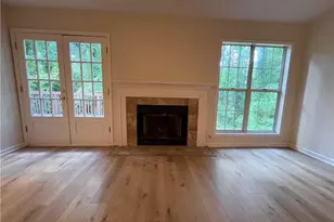 183 Colemans Bluff Dr, Woodstock, GA 30188 - Photo 3