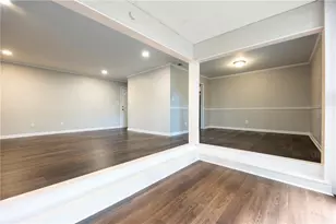 346 Carpenter Dr, Atlanta, GA 30328 - Photo 13