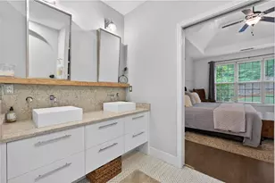 625 Ruby Forest Pkwy, Suwanee, GA 30024 - Photo 27