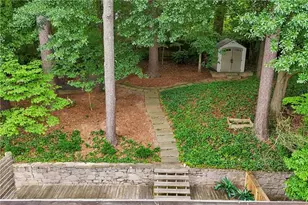 579 N Superior Ave, Decatur, GA 30033 - Photo 29