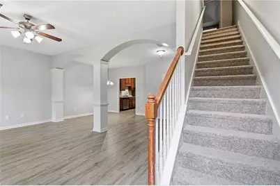 8642 Thomas Lane, Riverdale, GA 30274 - Photo 17