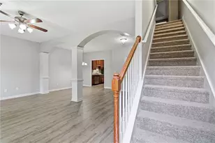 8642 Thomas Ln, Riverdale, GA 30274 - Photo 17