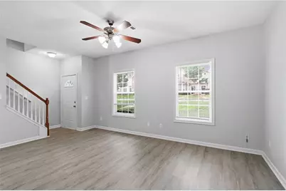 8642 Thomas Lane, Riverdale, GA 30274 - Photo 11